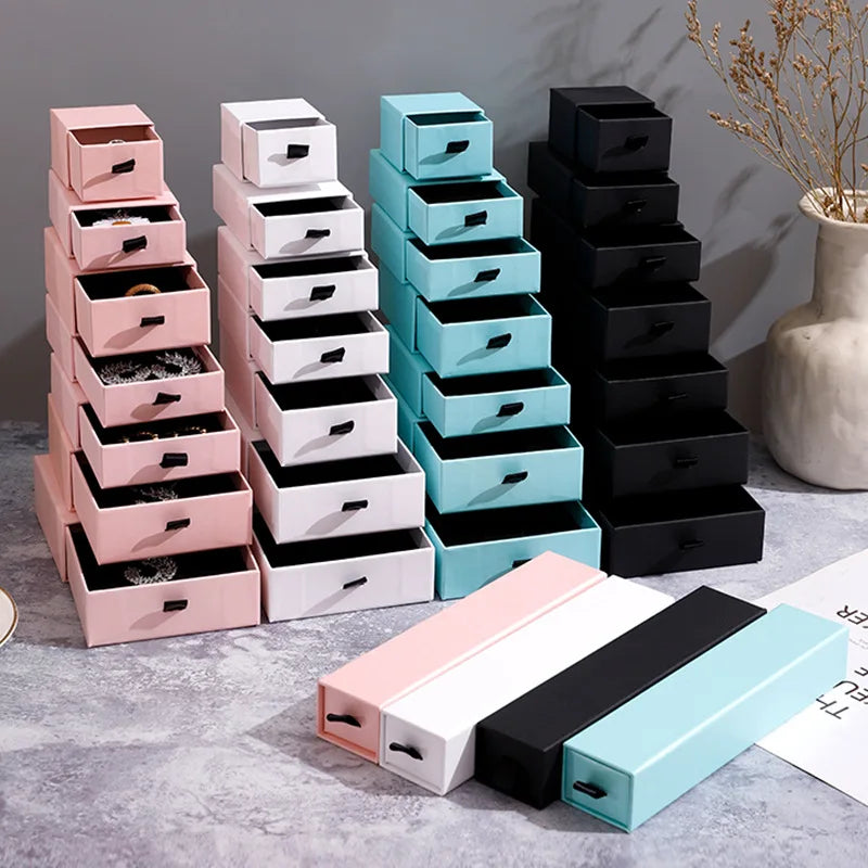 Kit com 8 Caixas de Papelão para Joias