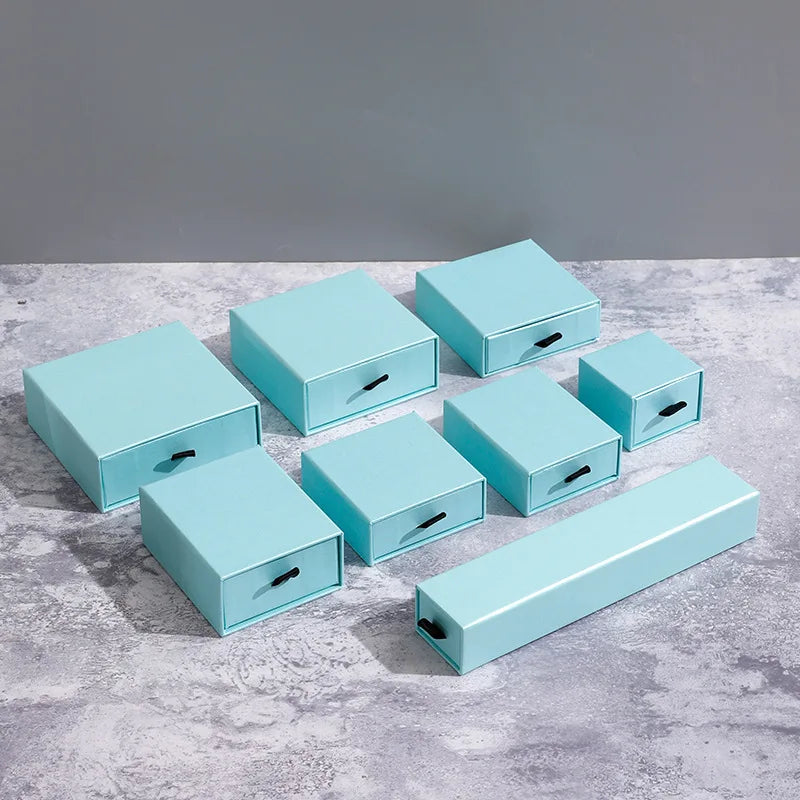 Kit com 8 Caixas de Papelão para Joias