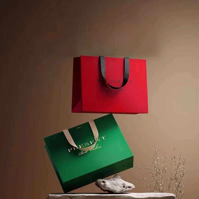 Sacos/Caixas de Papel Personalizados – Luxo e Alta Qualidade