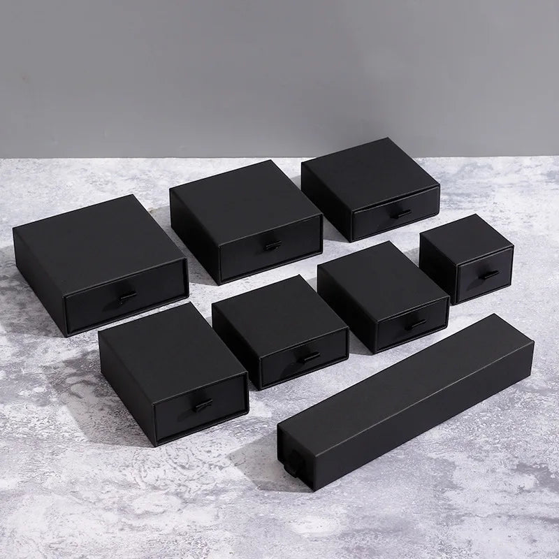 Kit com 8 Caixas de Papelão para Joias