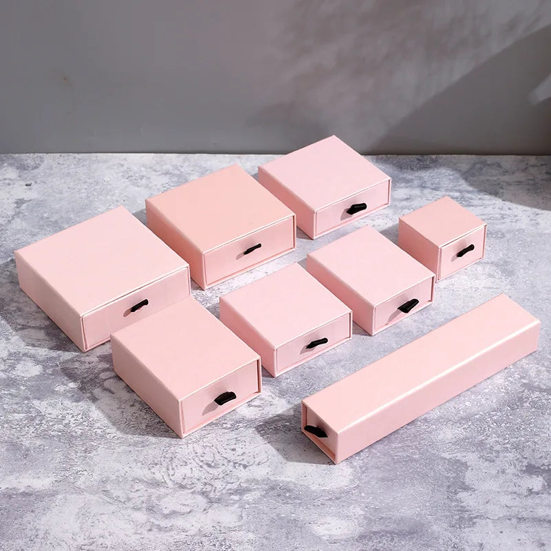 Kit com 8 Caixas de Papelão para Joias