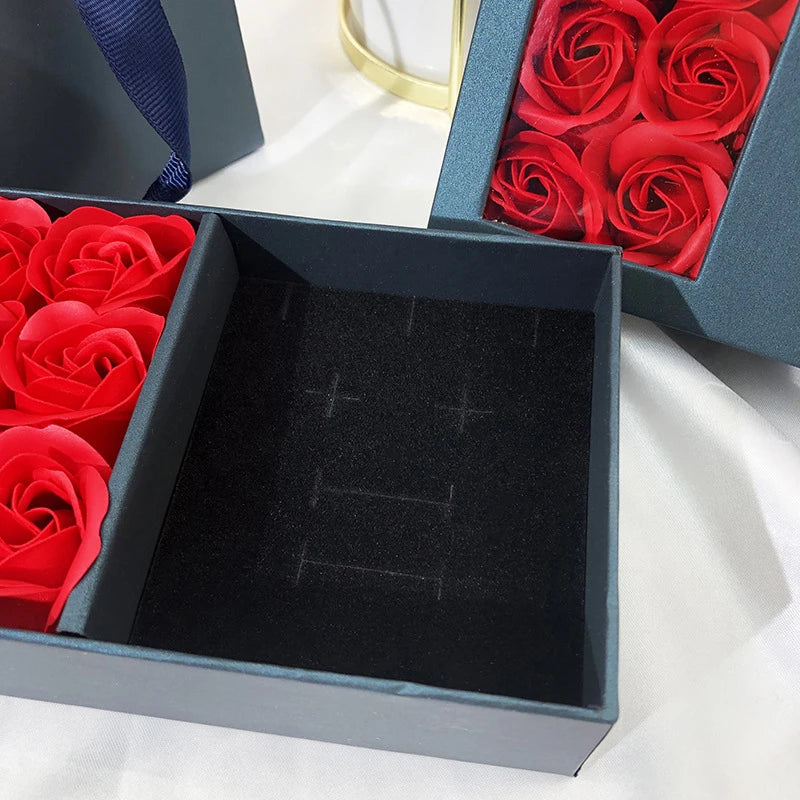 Caixa de Presente com Flor – Luxo e Sofisticação