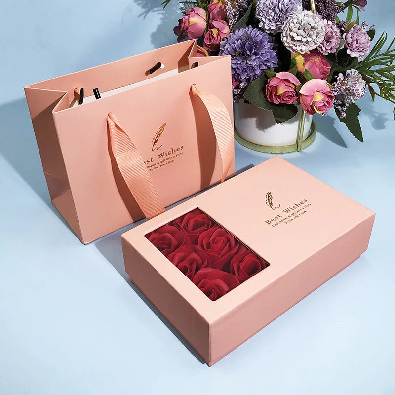 Caixa de Presente com Flor – Luxo e Sofisticação